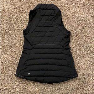 Lululemon down vest sz6
